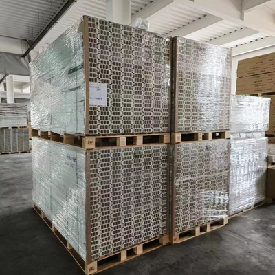 25000 KG Línea de extrusión automática de tableros de cocina WPC2 para las necesidades de producción de puertas amplias