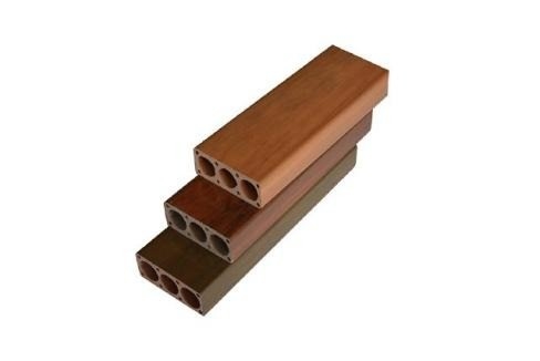 34.7 rpm Velocidad de tornillo Linea de extrusión de paneles de pared WPC2 para la producción de plantas de fabricación