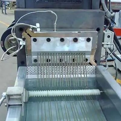 Máquina de extrusión de gránulos de PVC para la línea de producción de plástico dentro del diseño de un solo tornillo
