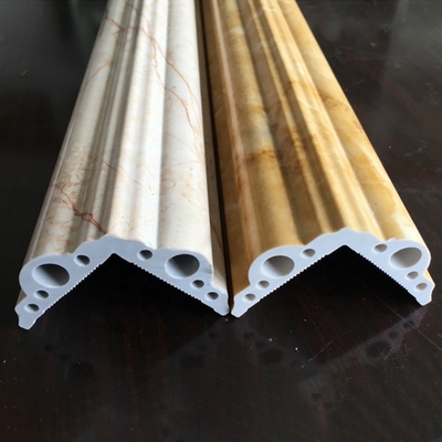 19000x1800x2580 Línea de extrusión de hojas de mármol artificial de producción de tubos de diseño de PVC