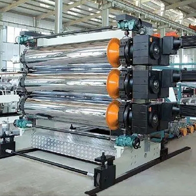 Extrusor de tornillo de 186 kW para paneles de pared de cartón grueso y contenedores de plástico de hoja plana