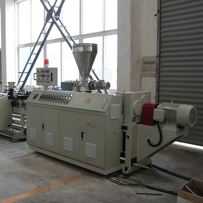 Línea de extrusión de garantía de satisfacción para la fabricación de tuberías de PVC en la planta de fabricación