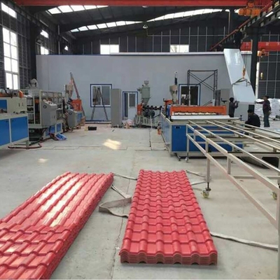 Planta de fabricación de doble tornillo Máquina de fabricación de baldosas vidriadas línea de extrusión con diseño