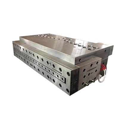 Tecnología de vanguardia Máquina de extrusión de puertas anchas WPC personalizada para productos de plástico