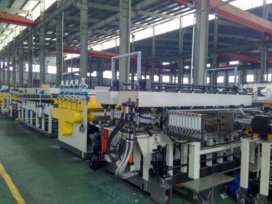 Línea de extrusión de chapa hueca PC PP de 320 kW con tecnología avanzada