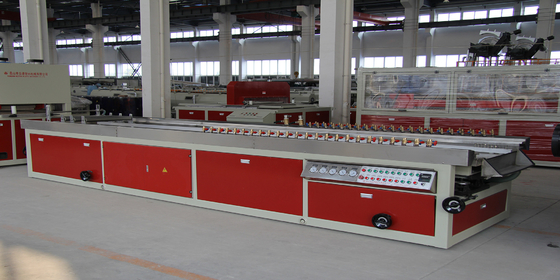 Línea de extrusión de PVC WPC de doble tornillo cónico con 38CrMoALA