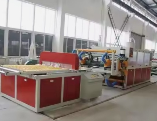 Línea de extrusión de placa de espuma de PVC con doble tornillo cónico de 1220 mm