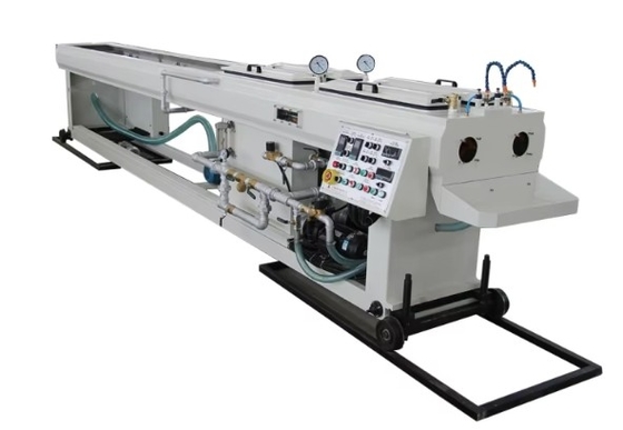Máquina de extrusión de perfiles WPC PVC PE para la producción profesional de líneas de extrusión